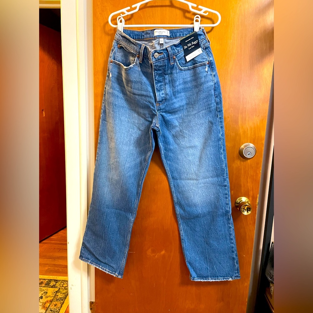 Abercrombie 90’s Baggy Low Rise Jeans - Curve Love, Short